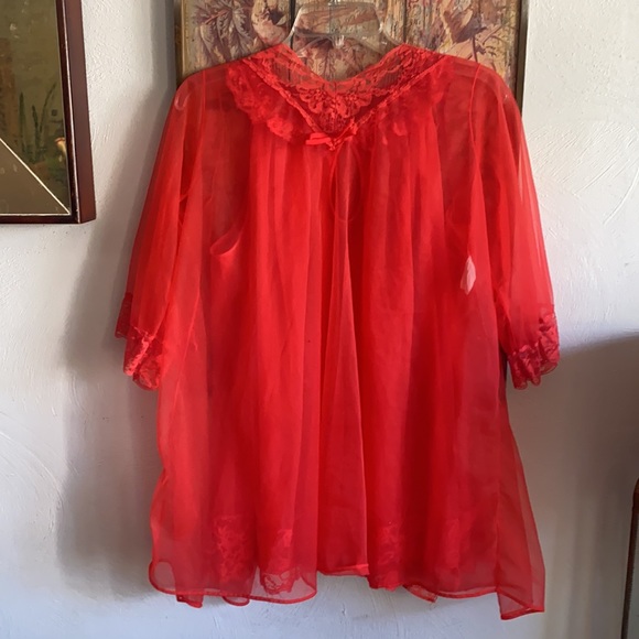 60s 70s VINTAGE BOHO ETHEREAL RED FEMME CHEMISE & ROBE VINTAGE LINGERIE COOR SET - Picture 4 of 16